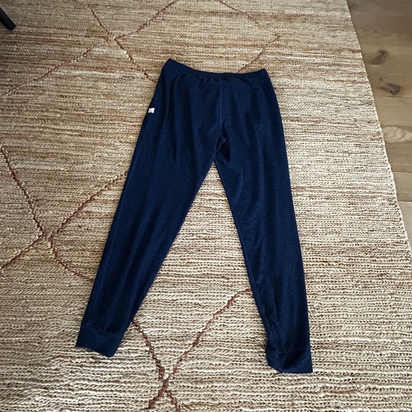 Vuori Womens Performance Joggers Heather Navy Small S Athleisure Dreamknit - Picture 3 of 7